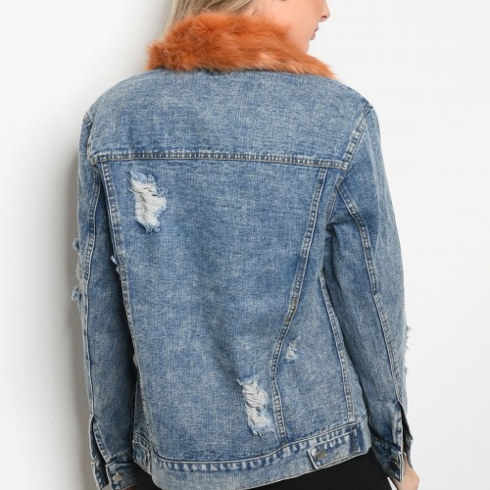 JEAN JACKET WITH REMOVABLE FUR - Picture 2 of 2